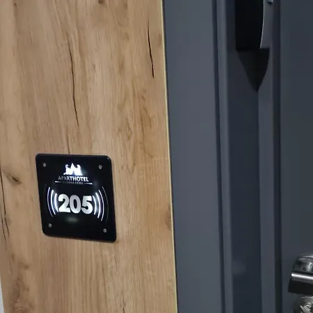 Daire Czarna Gora 205